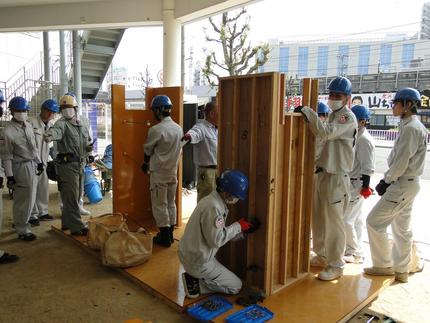 20230421施工実習_Ｌ型擁壁C2P2-051.jpg
