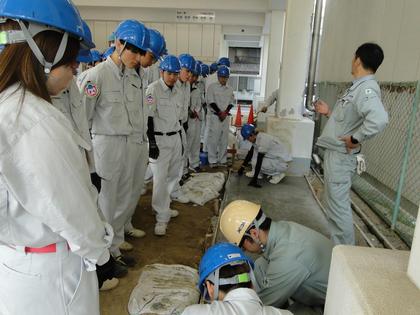 20230421施工実習_Ｌ型擁壁C2P2-035.jpg