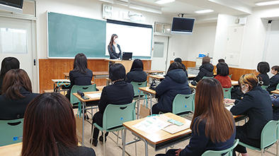 女子学生のための②.JPG