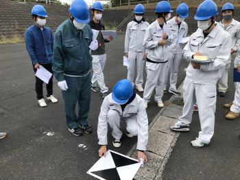 対空標識の設置.JPG