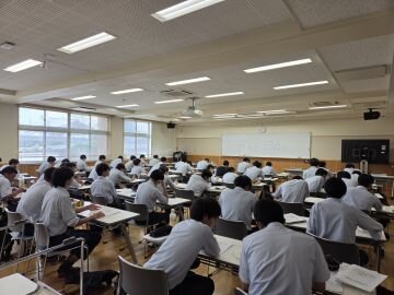 02.jpg