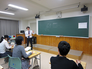 三輪設計 東京本社の安藤拓也氏に設計希望学生を対象にした講演会をしていただきました News一覧 建設 デザインの総合カレッジ 東海工業専門学校金山校