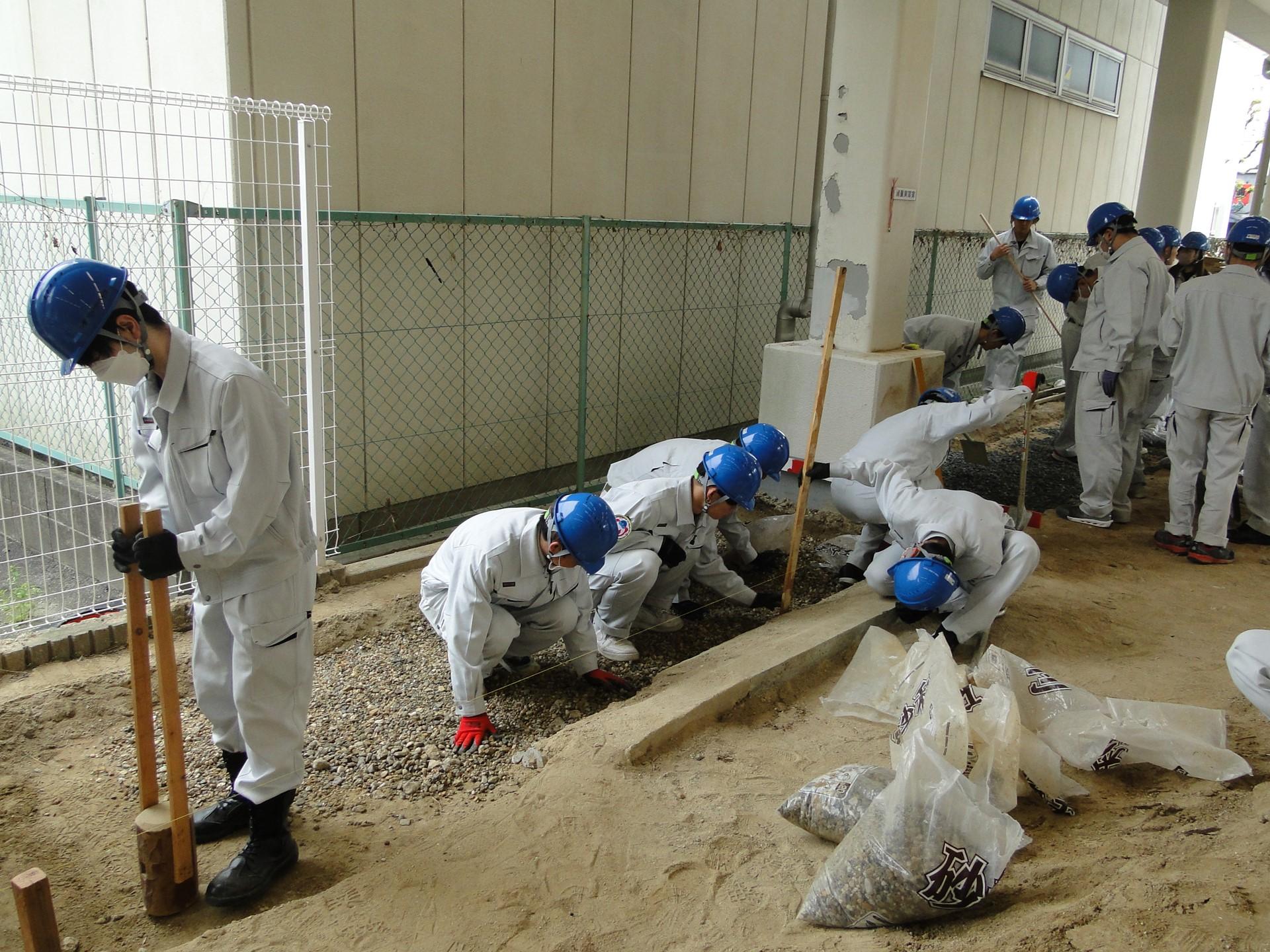 20230418施工実習_捨コンC2-055.jpg