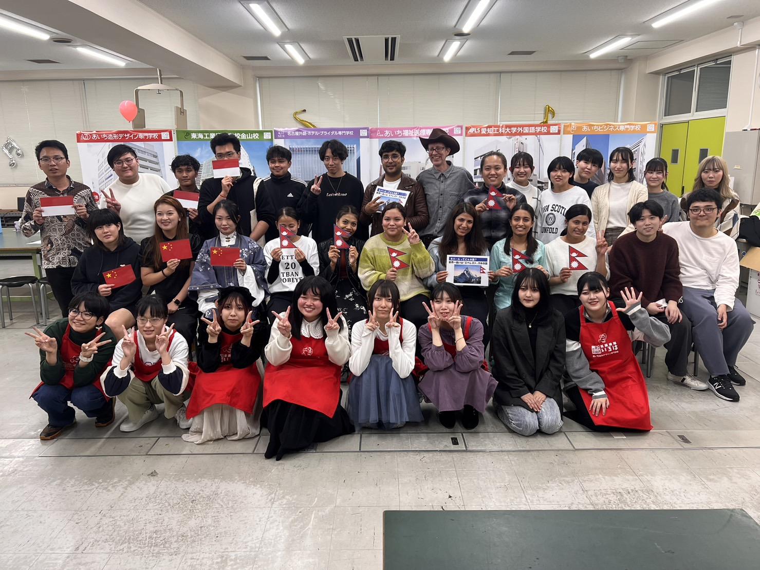 姉妹校の学校祭でワークショップを開催 ニュース＆トピックス 建設・デザインの総合カレッジ 東海工業専門学校金山校