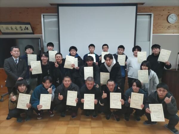 木曽青峰高校 .JPG