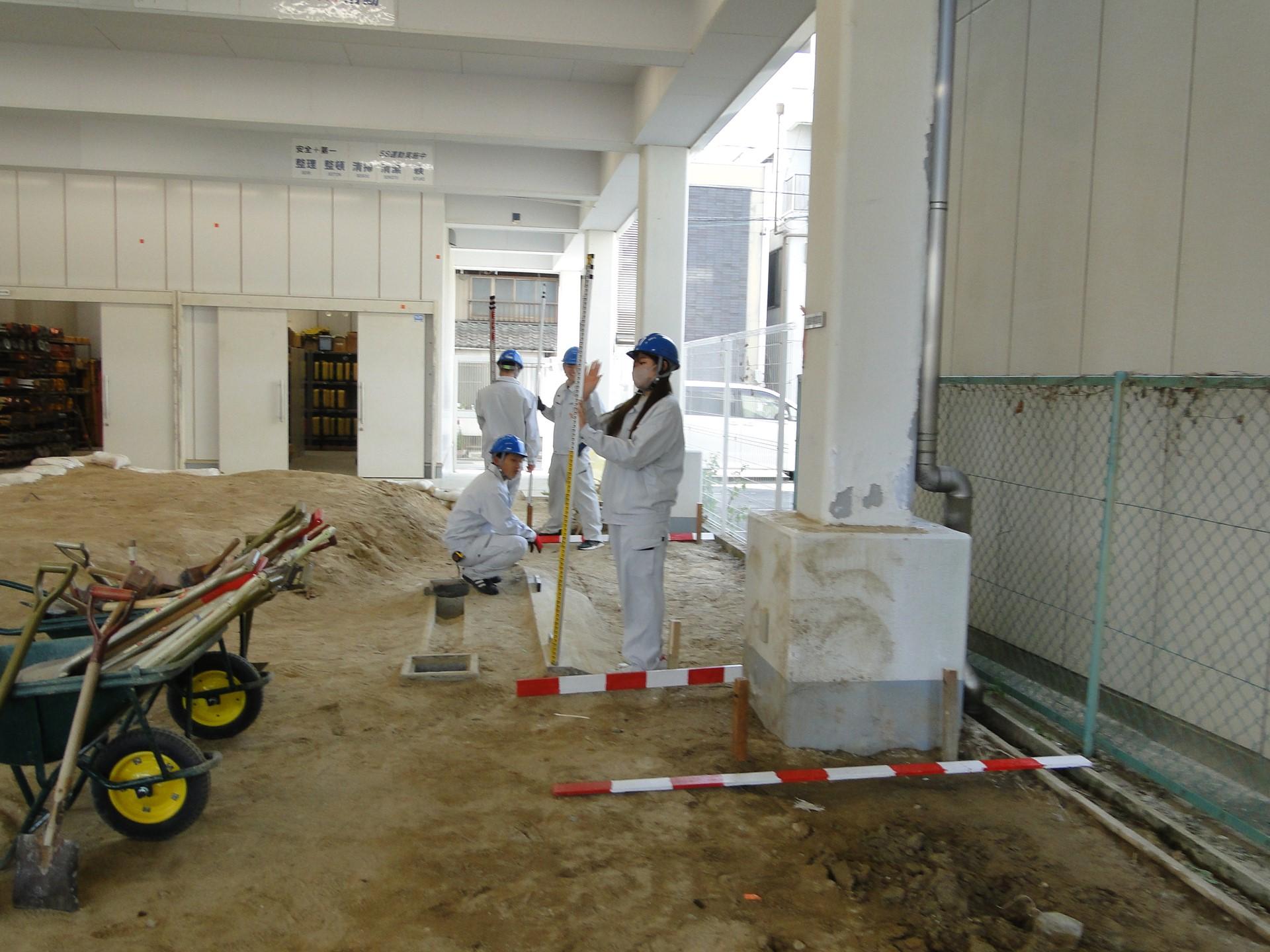 20230411施工実習_床掘C2-44.jpg