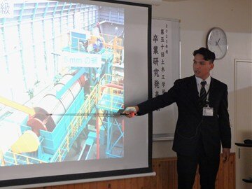 20260217卒研発表会1日目-383s.jpg