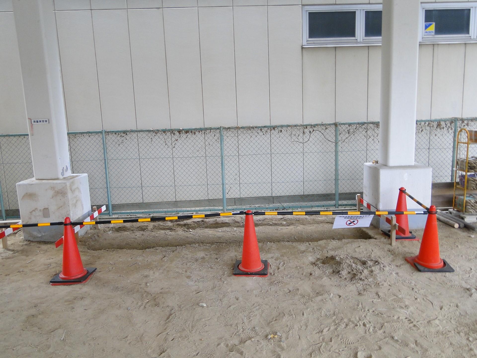 20230411施工実習_床掘C2-70.jpg