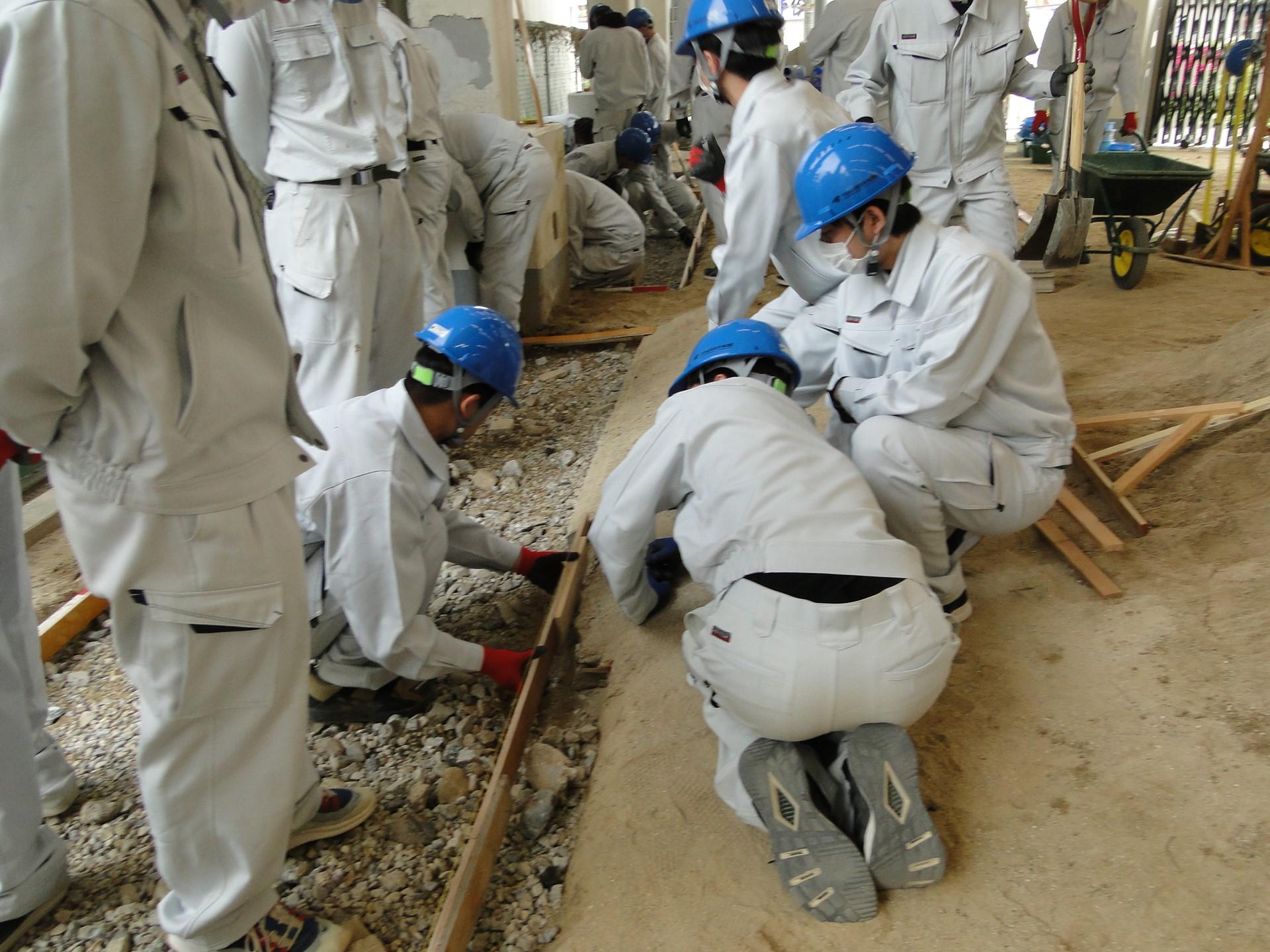 20230418施工実習_捨コンC2-072.jpg